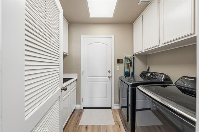 3311 Camino Coronado, Carlsbad, CA 92009