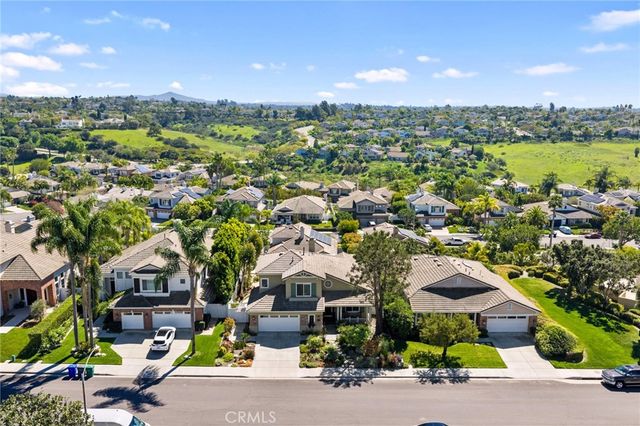 3311 Camino Coronado, Carlsbad, CA 92009