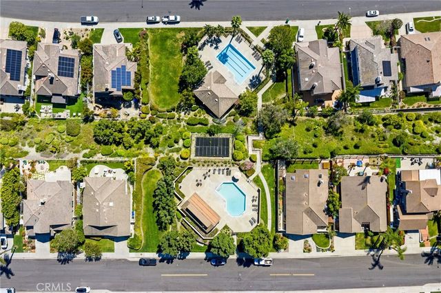 3311 Camino Coronado, Carlsbad, CA 92009