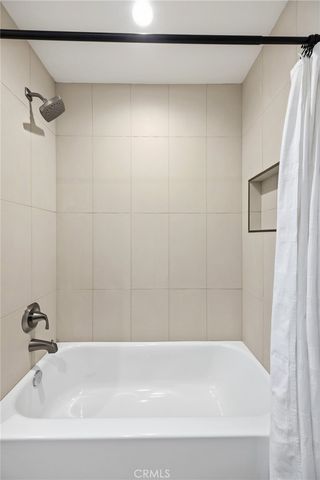 1006 Eagle Court, Paso Robles, CA 93446