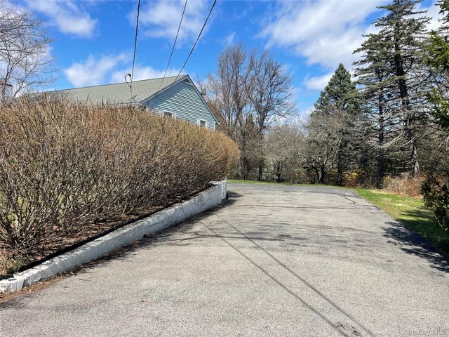 4 Claire Ann Drive, Warwick, NY 10990