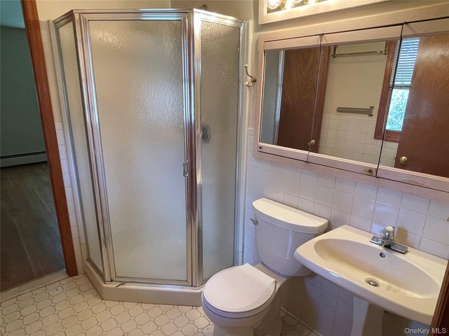 4 Claire Ann Drive, Warwick, NY 10990