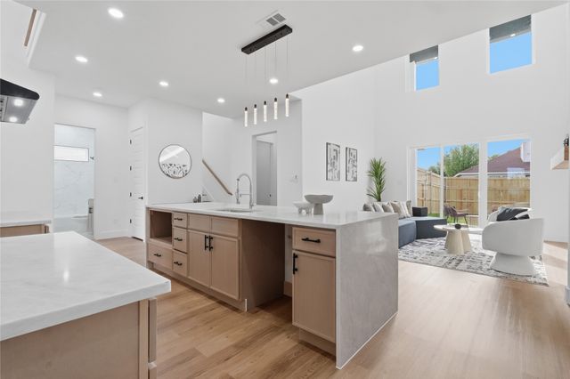 7817 Red Spring Road, Dallas, TX 75241