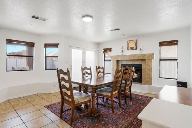 4700 Homestead Trail NW, Albuquerque, NM 87120