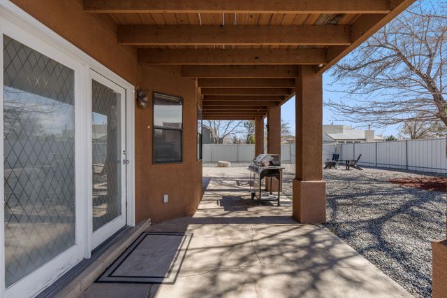 4700 Homestead Trail NW, Albuquerque, NM 87120