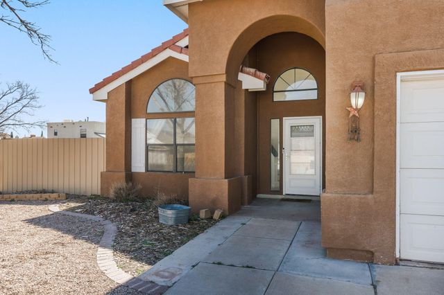 4700 Homestead Trail NW, Albuquerque, NM 87120