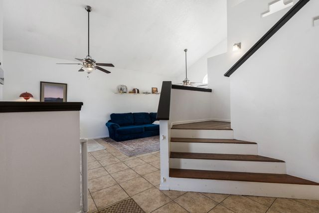 4700 Homestead Trail NW, Albuquerque, NM 87120