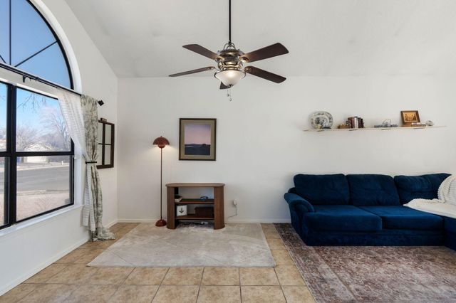 4700 Homestead Trail NW, Albuquerque, NM 87120