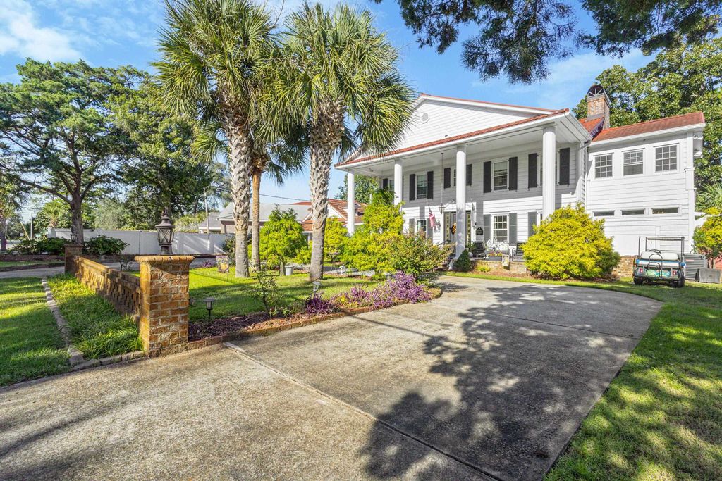 402 Calhoun Rd., Myrtle Beach, SC 29572 — exterior