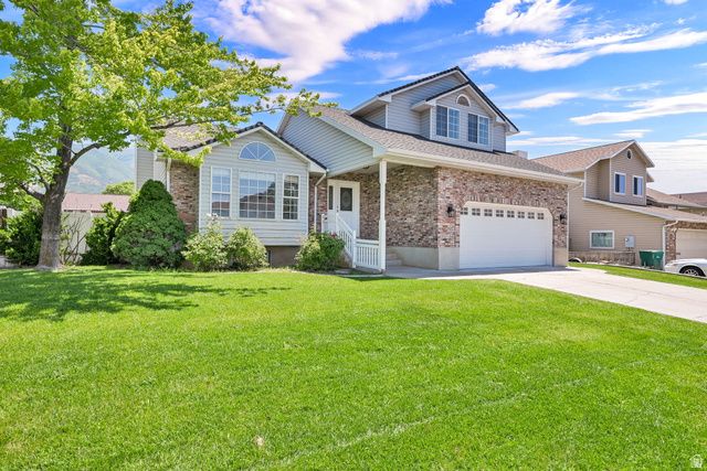 2664 N 1700 E, Layton, UT 84040