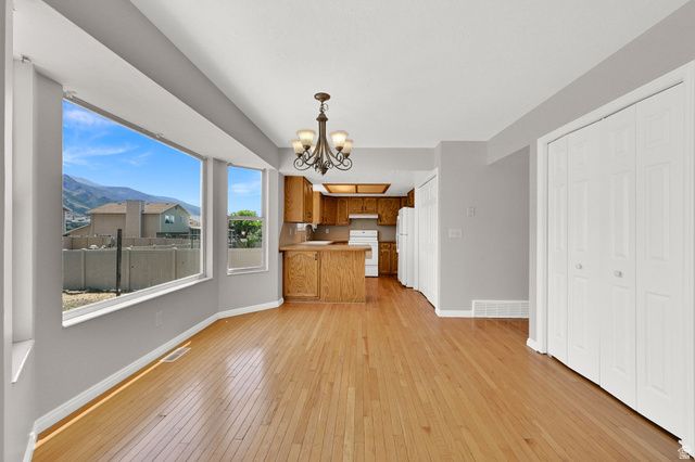 2664 N 1700 E, Layton, UT 84040
