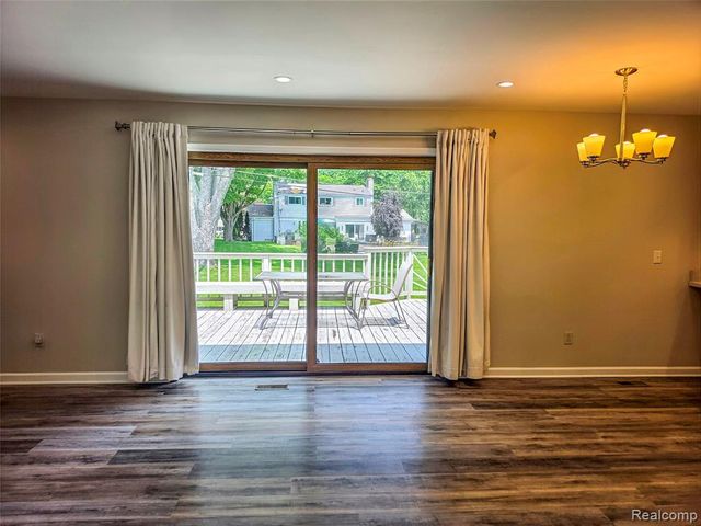 38156 Southfarm Court, Northville, MI 48167