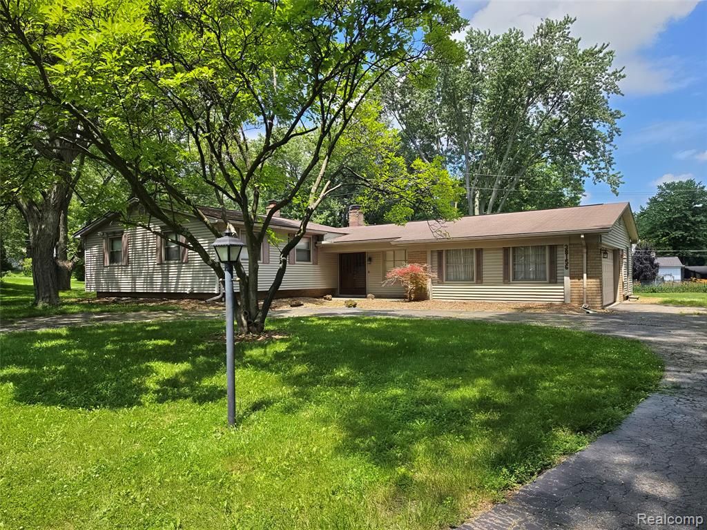 38156 Southfarm Court, Northville, MI 48167