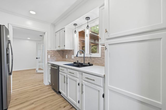 814 Colony Dr., Murrells Inlet, SC 29576