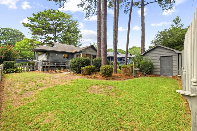 814 Colony Dr., Murrells Inlet, SC 29576