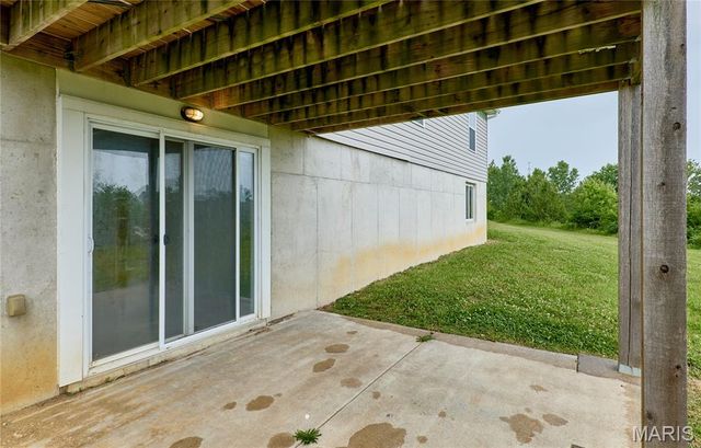 10 Sugarberry Court, Troy, MO 63379