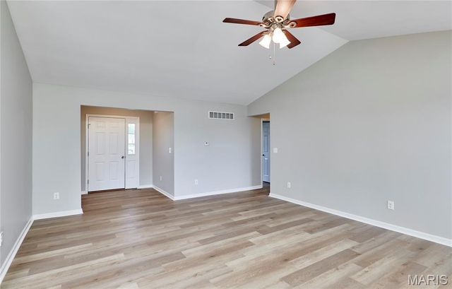 10 Sugarberry Court, Troy, MO 63379