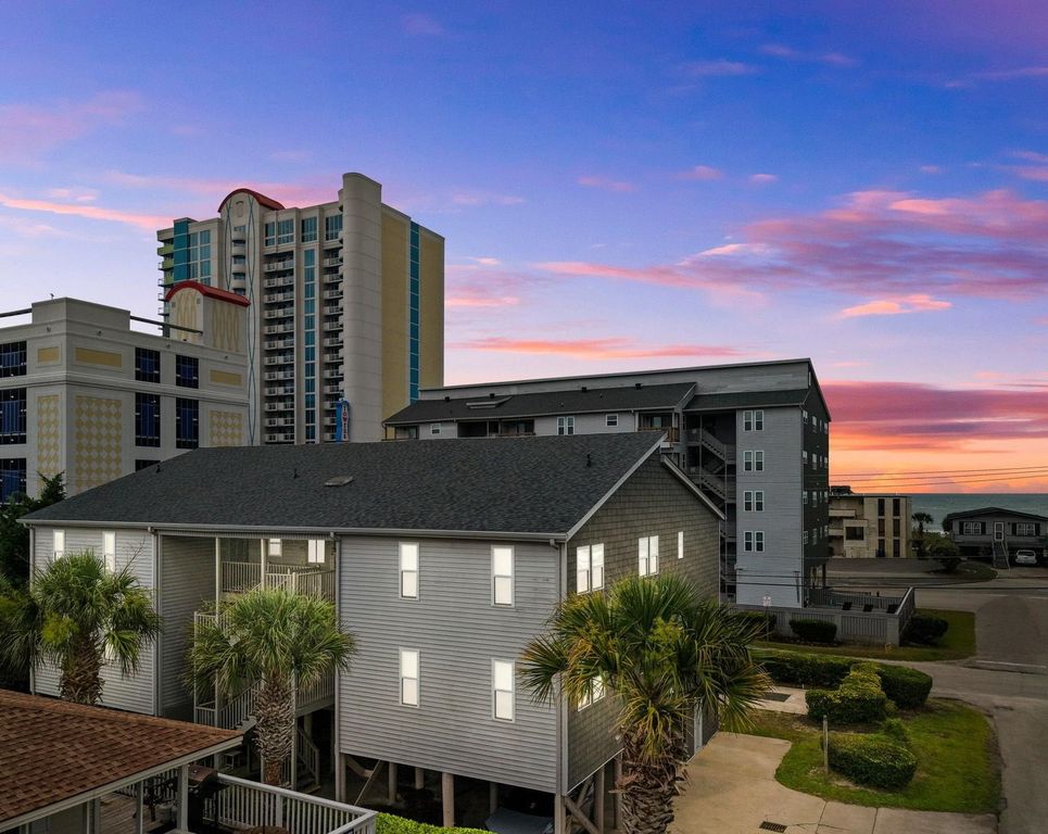 2001 Spring St Unit H2, North Myrtle Beach, SC 29582