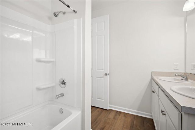 7212 RED TIMBER Road, Jacksonville, FL 32244