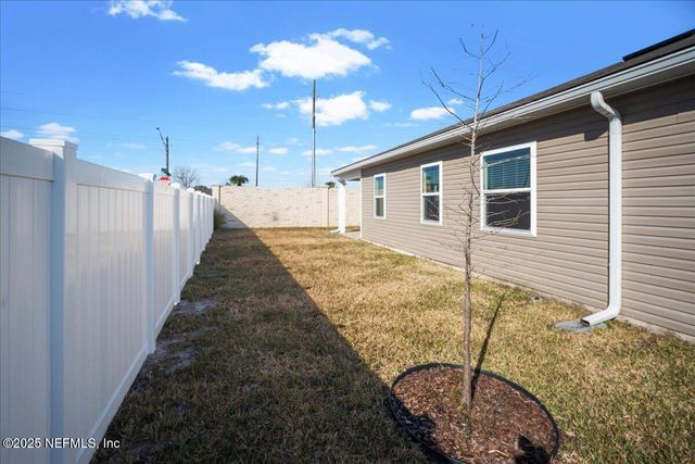 7212 RED TIMBER Road, Jacksonville, FL 32244