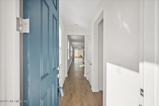 7212 RED TIMBER Road, Jacksonville, FL 32244