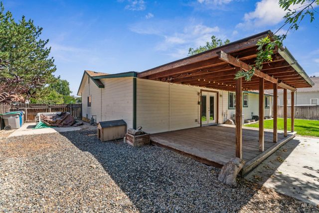 5591 N Marlboro Ave., Boise, ID 83714