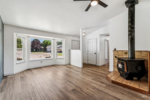 5591 N Marlboro Ave., Boise, ID 83714