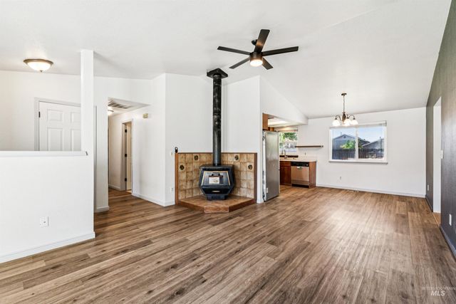 5591 N Marlboro Ave., Boise, ID 83714
