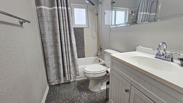 7180 NW 10th Court, Margate, FL 33063