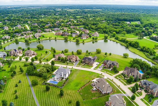 5N155 Prairie Rose Drive, St. Charles, IL 60175