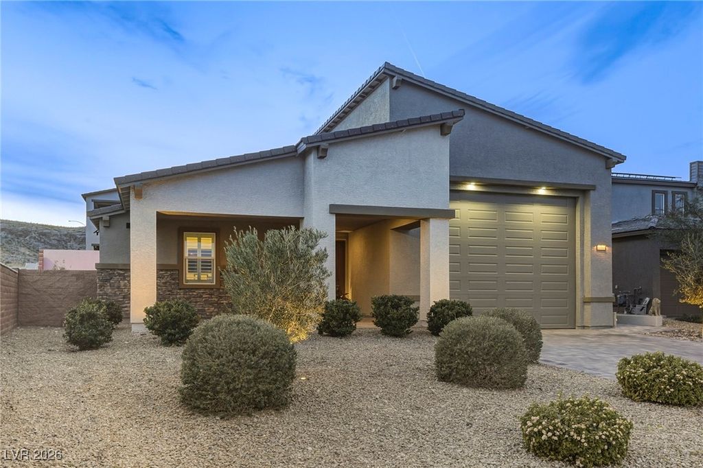 Image 1 of property listing at 10095 Gila River Street, Las Vegas, NV 89178