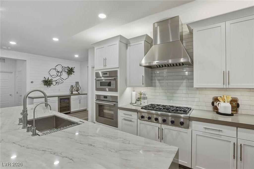 Image 16 of property listing at 10095 Gila River Street, Las Vegas, NV 89178