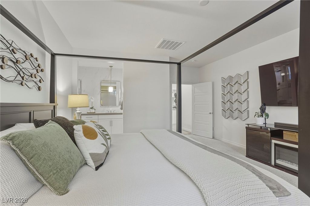 Image 21 of property listing at 10095 Gila River Street, Las Vegas, NV 89178