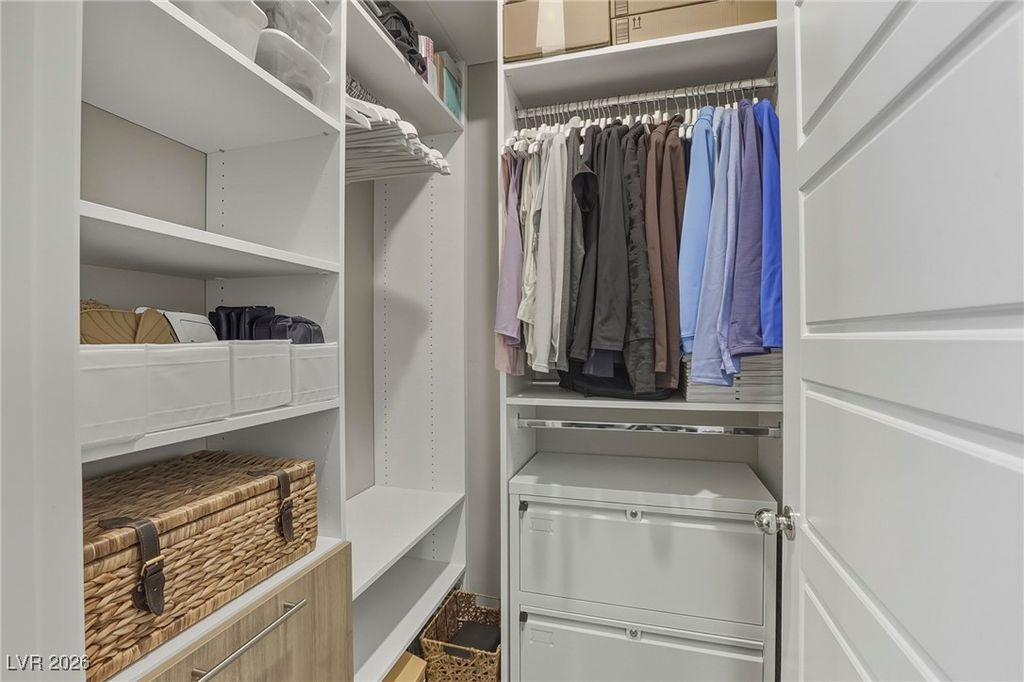 Image 33 of property listing at 10095 Gila River Street, Las Vegas, NV 89178