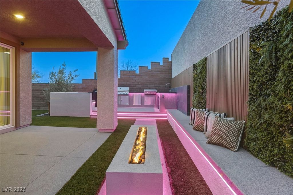 Image 49 of property listing at 10095 Gila River Street, Las Vegas, NV 89178