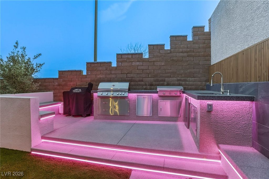 Image 50 of property listing at 10095 Gila River Street, Las Vegas, NV 89178