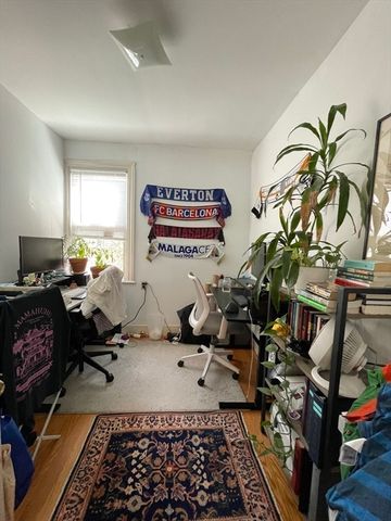 13-19 Houghton St, Somerville, MA 02143