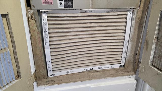 2124 Burton DR 152, Austin, TX 78741