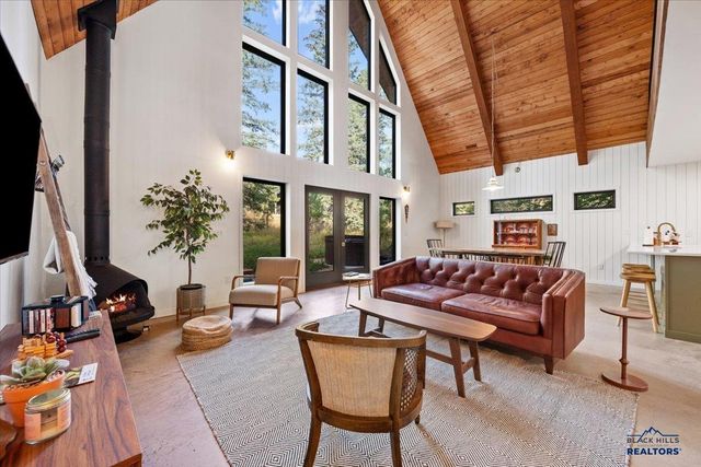 11285 CANDLEWOOD LN, Lead, SD 57754