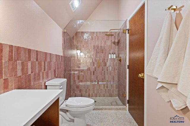 11285 CANDLEWOOD LN, Lead, SD 57754