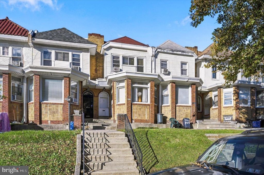 7076 FORREST AVE, PHILADELPHIA, PA 19138 — exterior