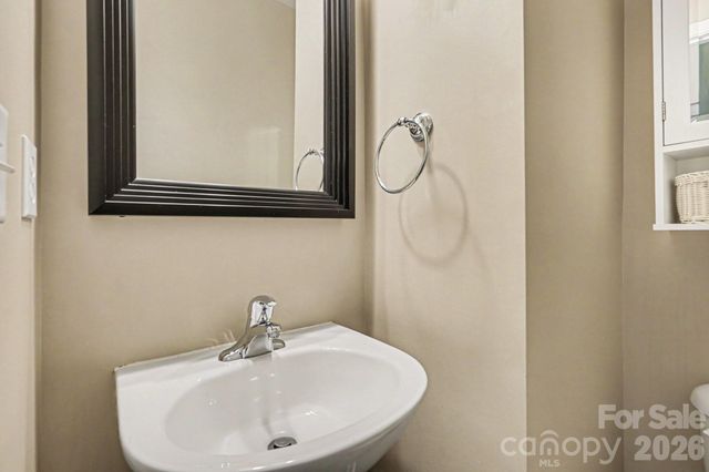 308 Langhorne Drive, Mount Holly, NC 28120