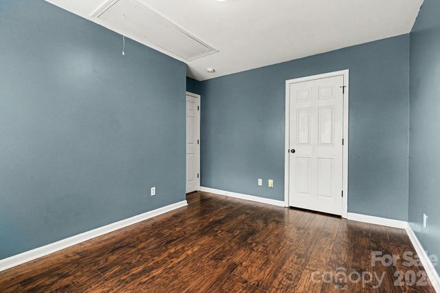 308 Langhorne Drive, Mount Holly, NC 28120