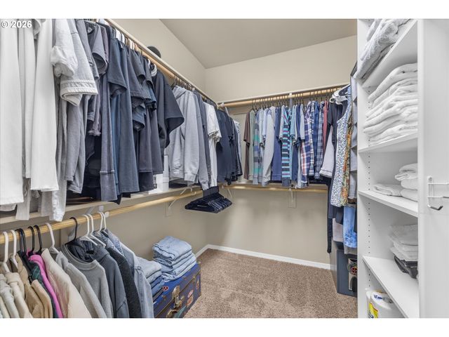1018 35TH Ave, Forest Grove, OR 97116