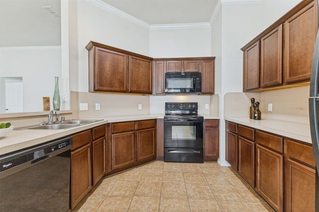 2242 Upcreek Court, Dallas, TX 75253