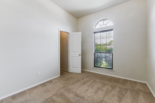 2242 Upcreek Court, Dallas, TX 75253