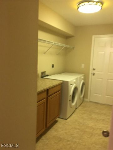 1208 SW 35th TER, Cape Coral, FL 33914