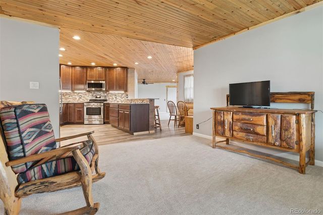 993 Torrey Street, Golden, CO 80401