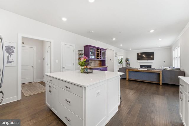 17086 OXLEY FARM RD, Poolesville, MD 20837