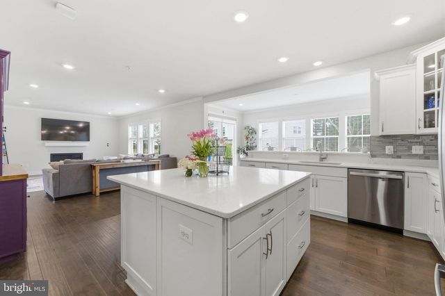 17086 OXLEY FARM RD, Poolesville, MD 20837